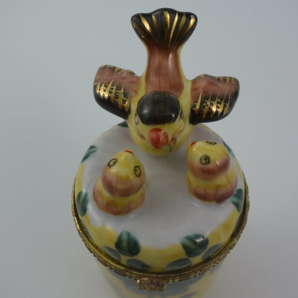 2 Bombay Hinged Candle Holders Trinket Boxes Blue Iris & Bird w Babies LIKE NEW! - Picture 6 of 15